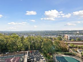 250 S Reynolds Street 703, Alexandria VA 22304