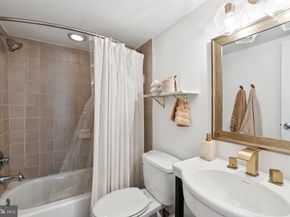 250 S Reynolds Street 703, Alexandria VA 22304