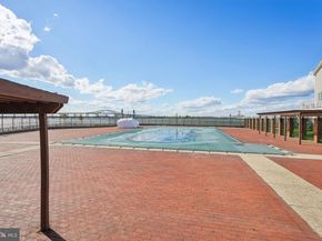 21 Cottonwood St 21, Jersey City NJ 07305