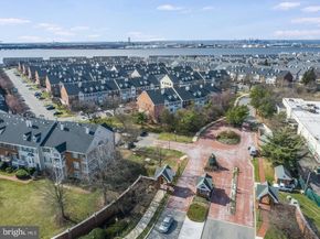 21 Cottonwood St 21, Jersey City NJ 07305