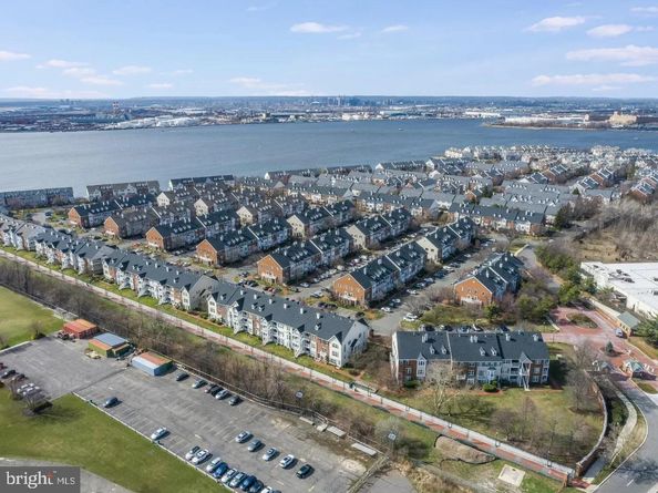 21 Cottonwood St 21, Jersey City NJ 07305