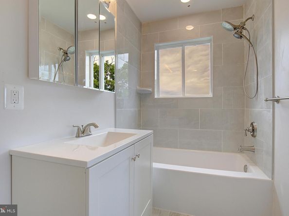 816 Barnaby Street SE, Washington DC 20032