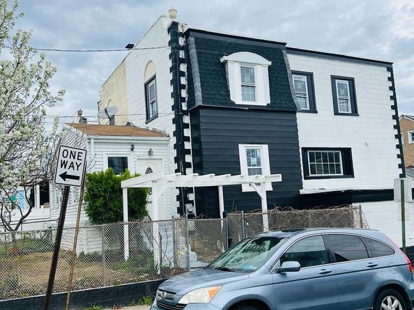 147 Wellington Road, Upper Darby PA 19082