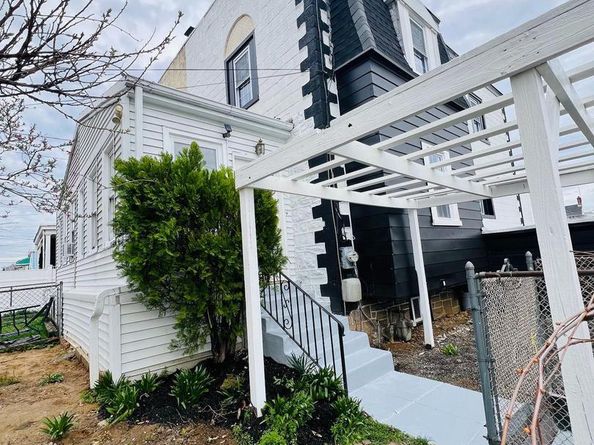 147 Wellington Road, Upper Darby PA 19082