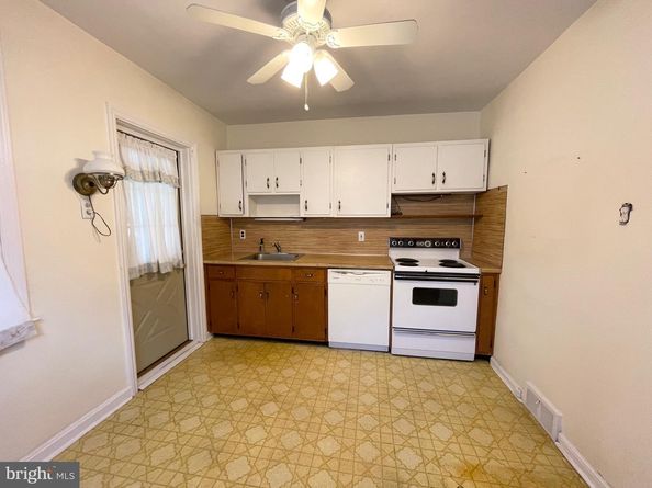 650 E Leamy Avenue, Springfield PA 19064