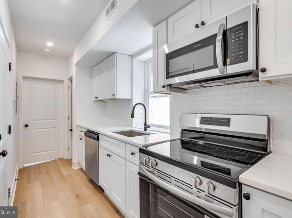 4220 Baltimore Avenue, Philadelphia PA 19104