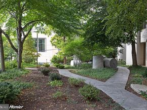 2001 Hamilton Street 1221, Philadelphia PA 19130