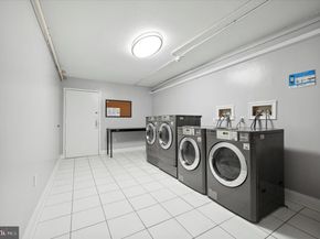 2001 Hamilton Street 1221, Philadelphia PA 19130