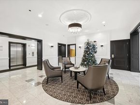 2001 Hamilton Street 1221, Philadelphia PA 19130