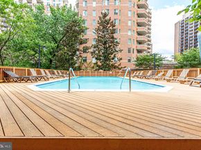 1211 S Eads Street 1011, Arlington VA 22202