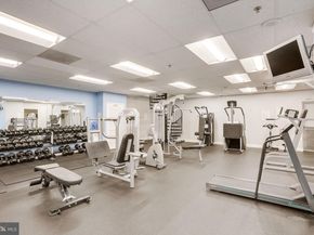 1211 S Eads Street 1011, Arlington VA 22202