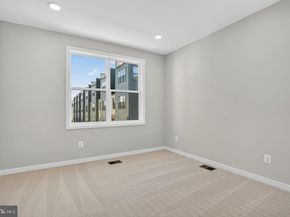 112 Pepperell Street, Alexandria VA 22301