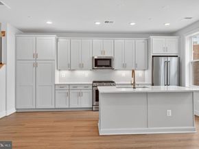 112 Pepperell Street, Alexandria VA 22301