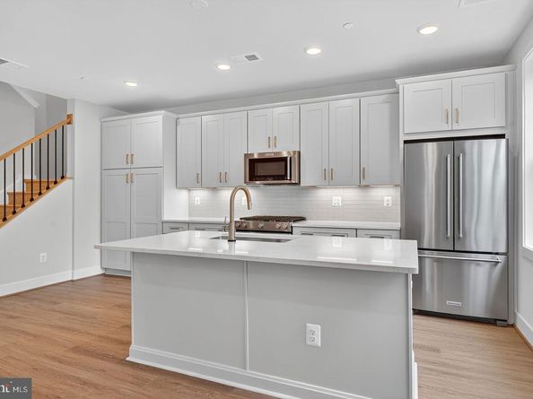 112 Pepperell Street, Alexandria VA 22301