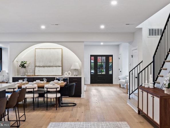 231 Hastings Avenue, Havertown PA 19083