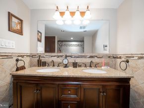 1919 Chestnut Street 1403, Philadelphia PA 19103