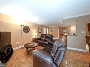 1919 Chestnut Street 1403, Philadelphia PA 19103