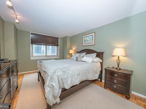 1919 Chestnut Street 1403, Philadelphia PA 19103