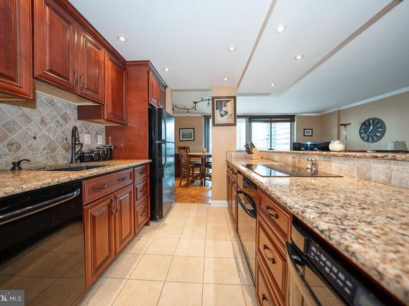 1919 Chestnut Street 1403, Philadelphia PA 19103