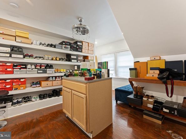 123 Township Line Road, Jenkintown PA 19046
