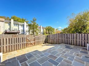2810 Andiron Lane, Vienna VA 22180