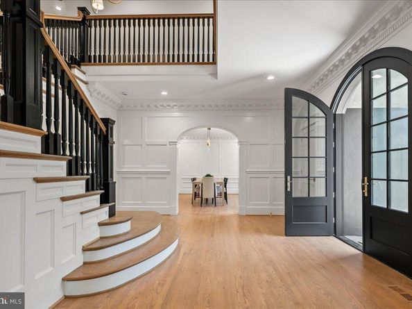 10816 Barn Wood Lane, Potomac MD 20854