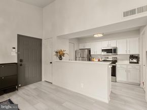 3308 Wyndham Circle 323, Alexandria VA 22302