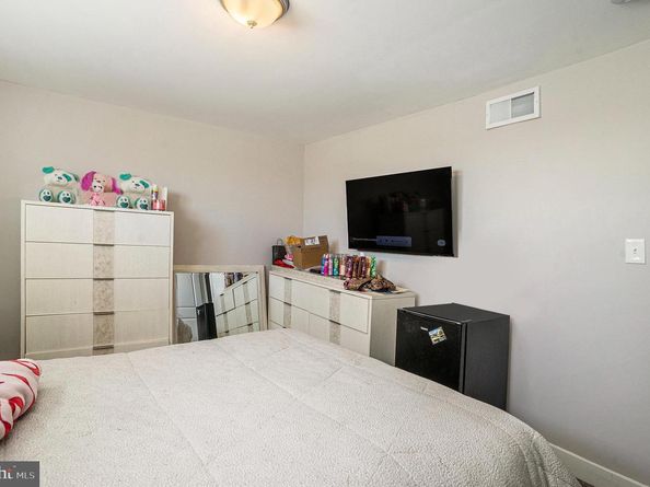 1559 E Pastorius Street, Philadelphia PA 19138