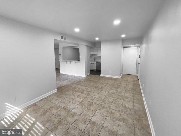 519 N Armistead Street T1, Alexandria VA 22312