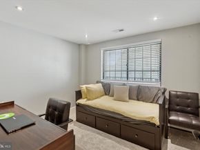 2 Leverington Avenue 21, Philadelphia PA 19127