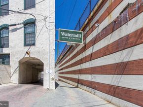 2 Leverington Avenue 21, Philadelphia PA 19127