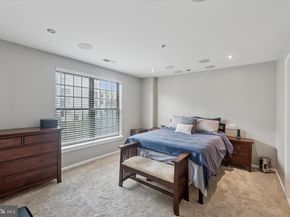 2 Leverington Avenue 21, Philadelphia PA 19127