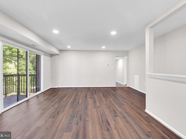 3314 S 28TH Street S 203, Alexandria VA 22302