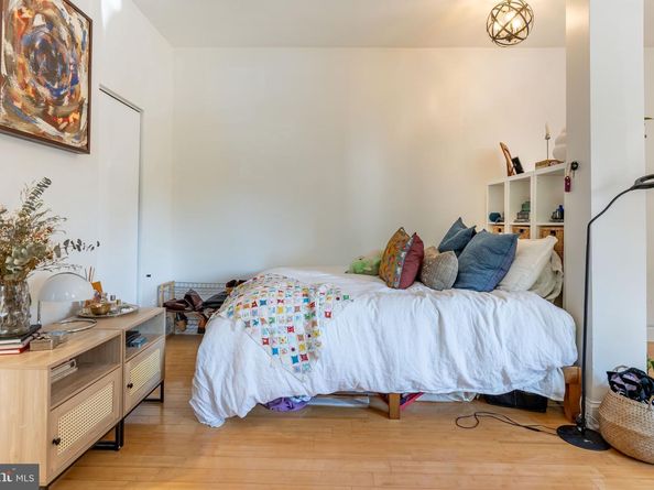 1822 15TH Street NW 103, Washington DC 20009