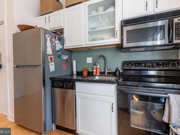 1822 15TH Street NW 103, Washington DC 20009