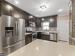 1225 S 7TH Street, Philadelphia PA 19147
