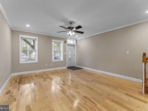 1225 S 7TH Street, Philadelphia PA 19147