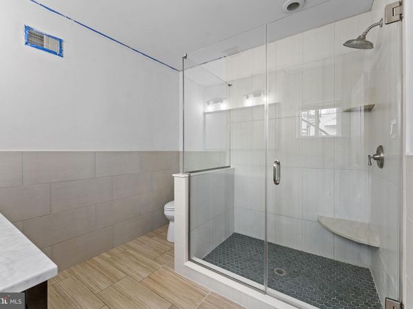 1225 S 7TH Street, Philadelphia PA 19147