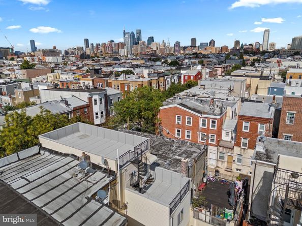1225 S 7TH Street, Philadelphia PA 19147