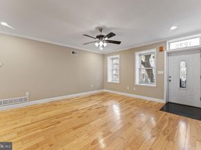 1225 S 7TH Street, Philadelphia PA 19147