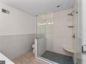 1225 S 7TH Street, Philadelphia PA 19147