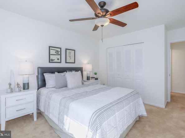 3005 Seven Oaks Place, Falls Church VA 22042