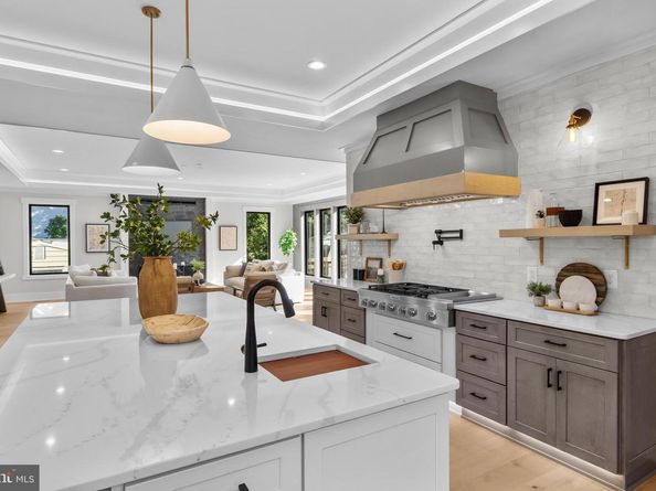 1852 Griffith Road, Falls Church VA 22043