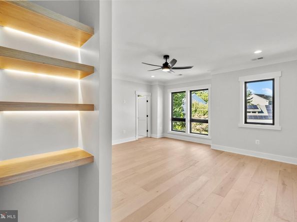 1852 Griffith Road, Falls Church VA 22043