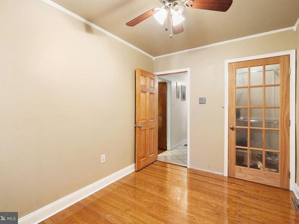 1926 Beyer Avenue, Philadelphia PA 19115