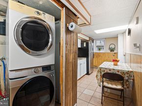 1926 Beyer Avenue, Philadelphia PA 19115