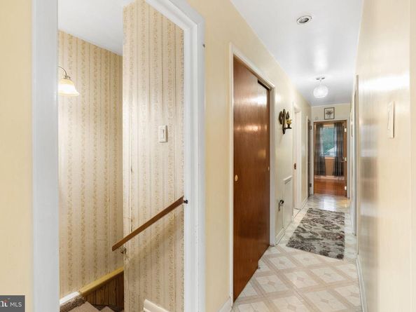 1926 Beyer Avenue, Philadelphia PA 19115