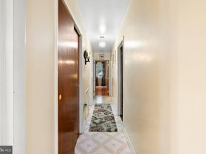 1926 Beyer Avenue, Philadelphia PA 19115