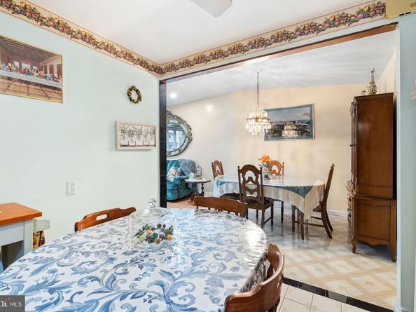 1926 Beyer Avenue, Philadelphia PA 19115