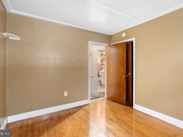 1926 Beyer Avenue, Philadelphia PA 19115